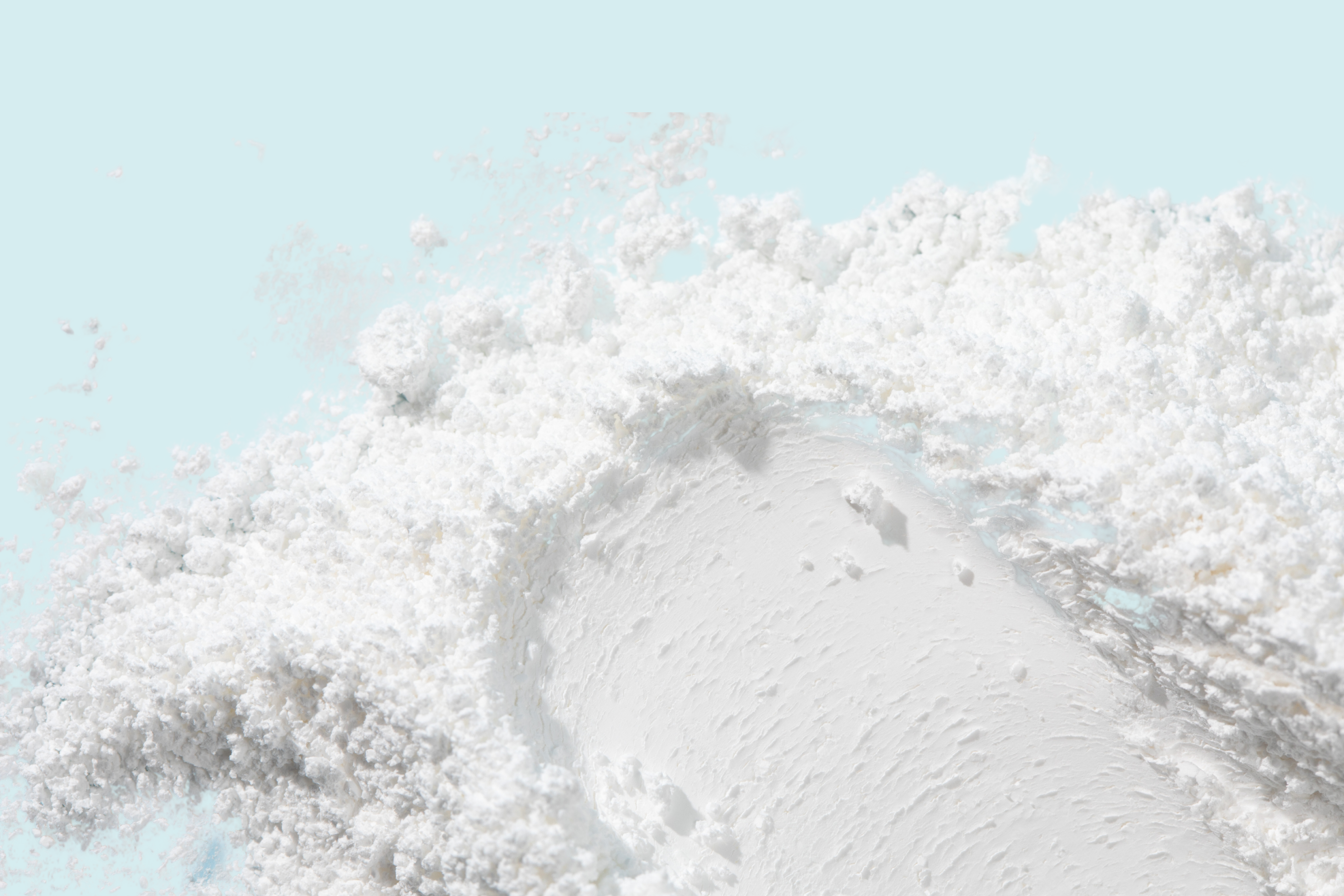 EnviroKlenz Laundry Enhancer Powder contains earth-friendly ingredients and mineral-based FAST-ACT Technology